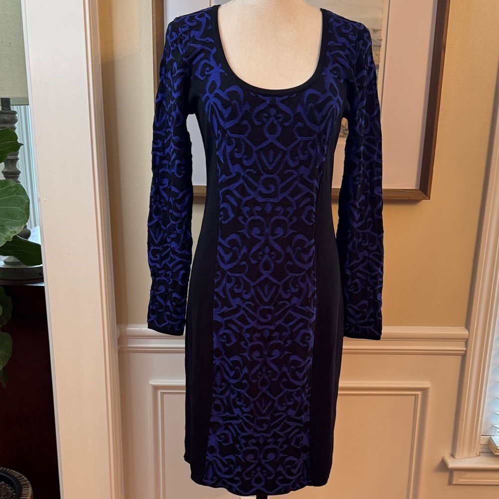 Carmen Marc Valvo Royal Blue and Black Long Sleeve Dress